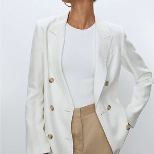 Aritzia White Double-Breasted Blazer